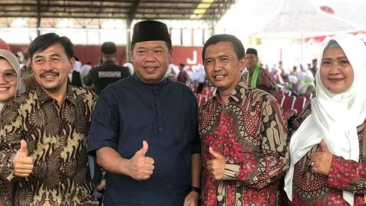 Ratusan Perajin Bambu Dukung Eman di Pilbup Majalengka